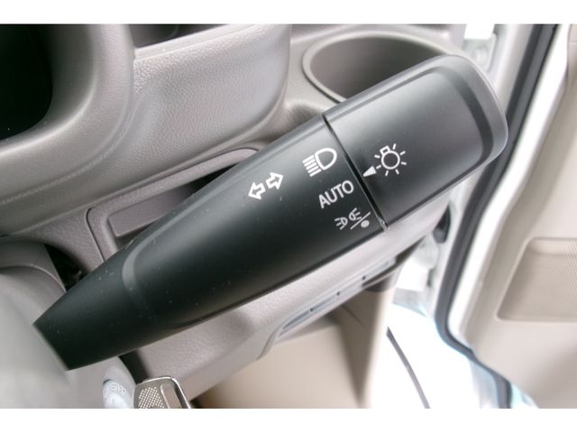 Mazda SCRUM VAN 2023-08 16948-19