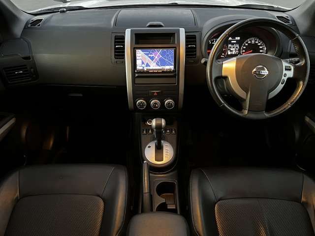 Nissan X-TRAIL 2013-12 27373-3
