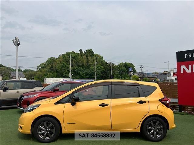 Nissan NOTE 2019-03 280041-17