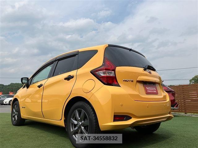 Nissan NOTE 2019-03 280041-1
