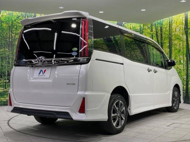 Toyota NOAH 2018-10 191439-18