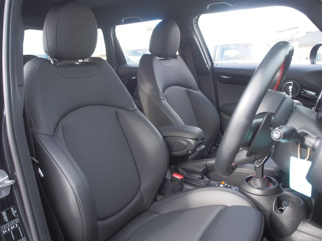 Bmw MINI 2020-12 193933-11