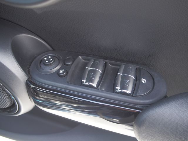 Bmw MINI 2020-12 193933-23
