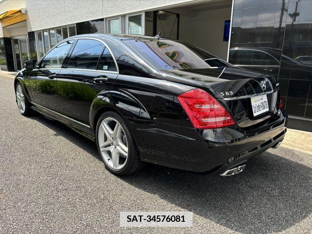 Amg S-CLASS 2011-08 356085-4