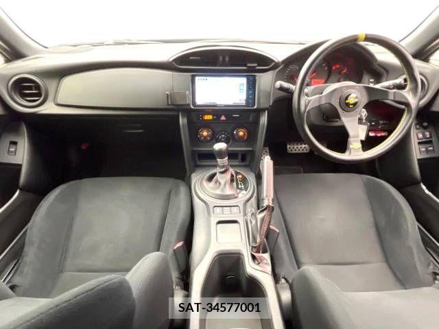 Toyota 86 2014-07 328673-1