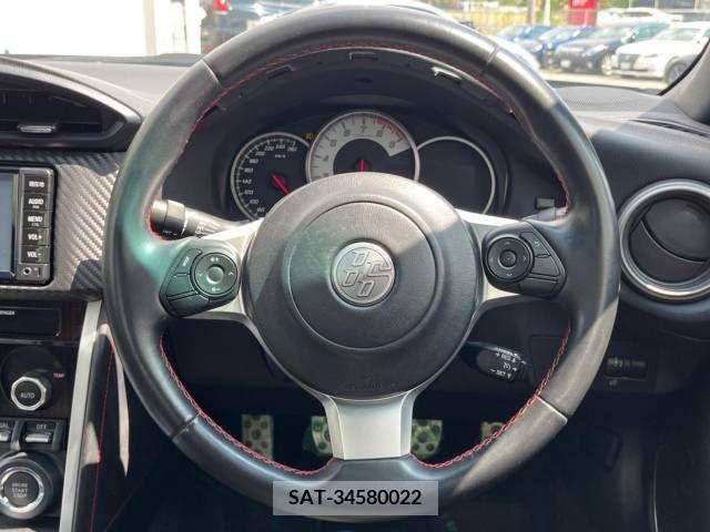 Toyota 86 2017-07 355221-9