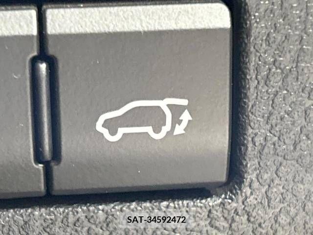 Lexus NX 2021-05 275685-5