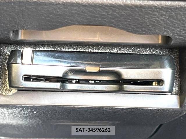 Subaru EXIGA CROSSOVER 2016-03 268980-5