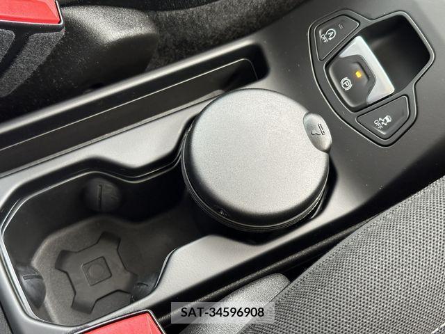 Jeep RENEGADE 2023-06 273330-8