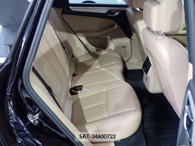 Porsche MACAN 2019-05 282557-6
