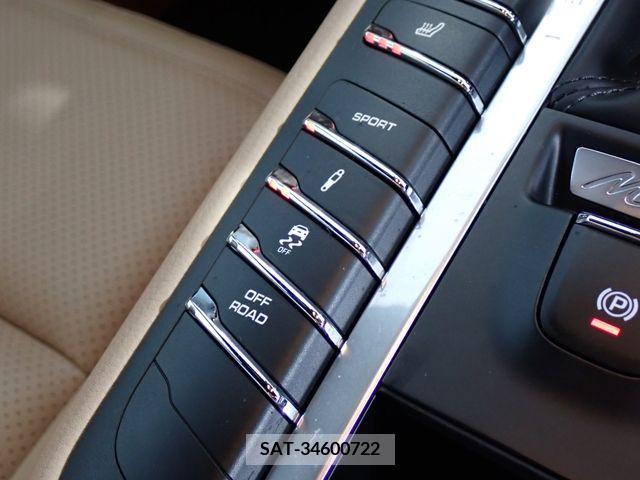 Porsche MACAN 2019-05 282557-14