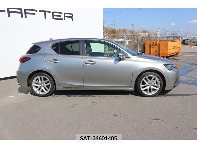 Lexus CT 2017-09 211112-7