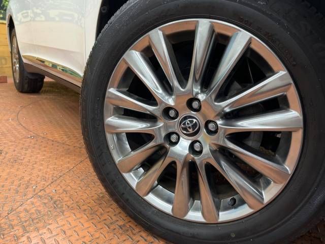 Toyota HARRIER 2017-04 181805-13