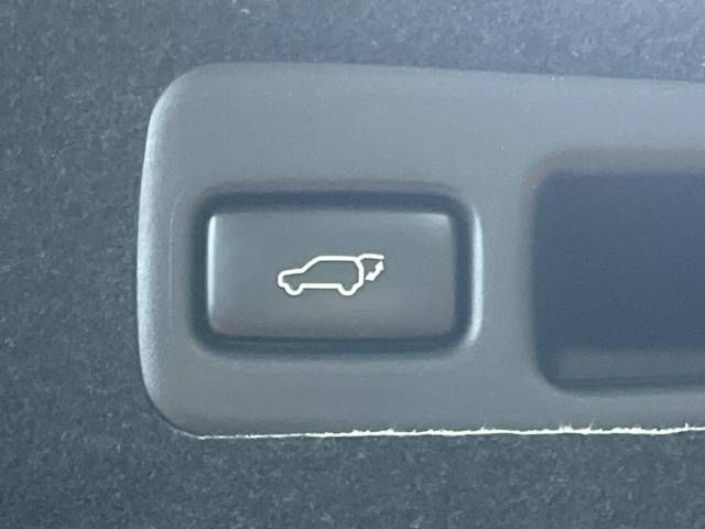 Toyota HARRIER 2017-04 181805-4