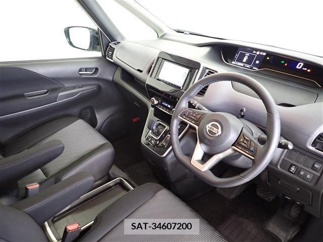 Nissan SERENA 2022-07 379430-26