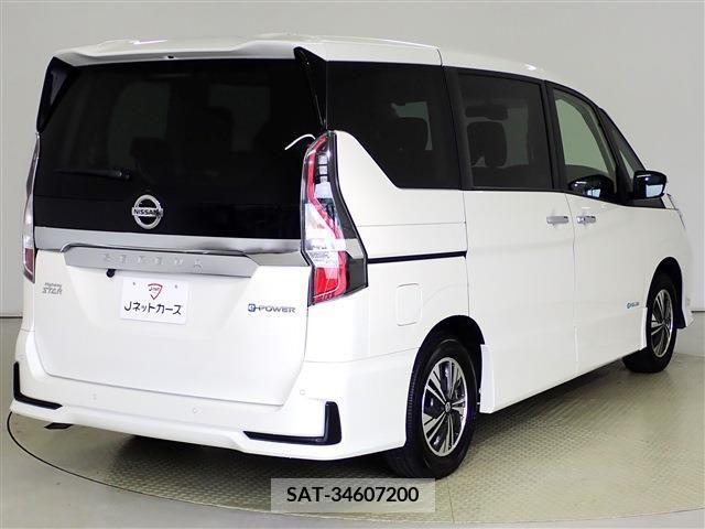 Nissan SERENA 2022-07 379430-3