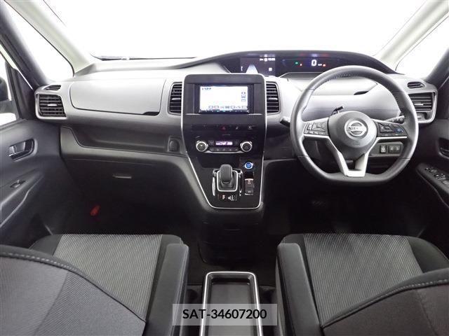 Nissan SERENA 2022-07 379430-10
