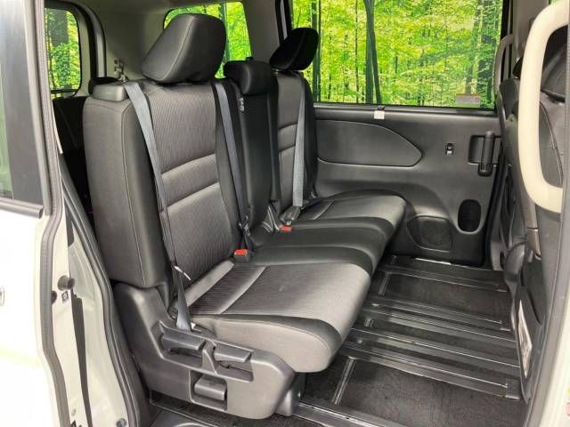 Nissan SERENA 2021-08 17001-9