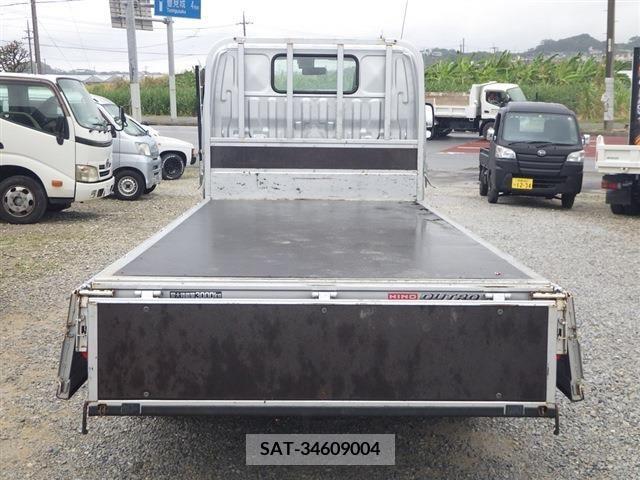 Hino DUTRO 2018-11 267769-10