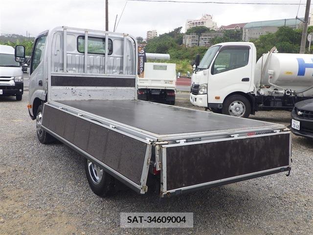 Hino DUTRO 2018-11 267769-9