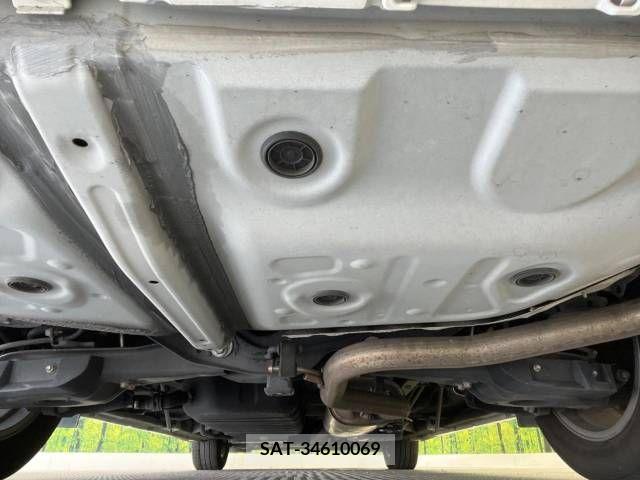 Toyota ALPHARD 2018-08 355590-19