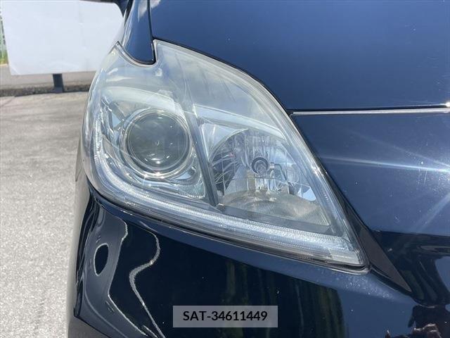 Toyota PRIUS 2012-05 322106-9