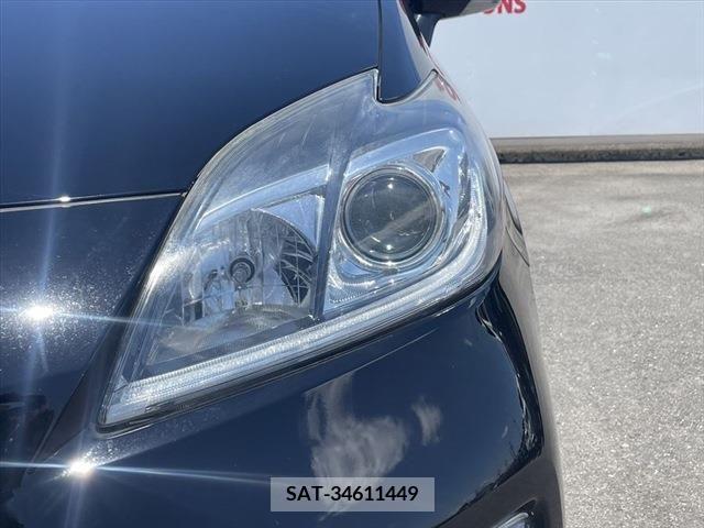 Toyota PRIUS 2012-05 322106-8
