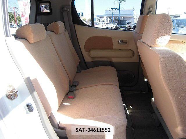 Nissan MOCO 2006-03 388673-9
