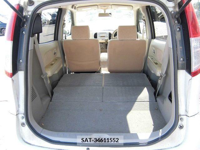 Nissan MOCO 2006-03 388673-23