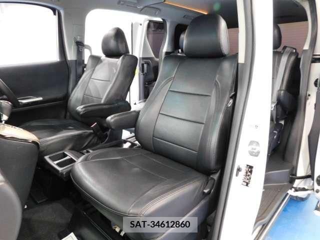Toyota VELLFIRE 2011-03 211022-14