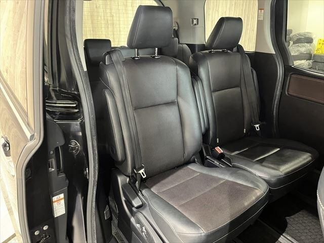 Toyota ESQUIRE 2015-06 190520-16