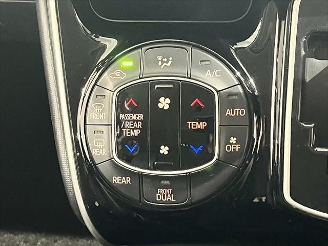 Toyota ESQUIRE 2015-06 190520-26