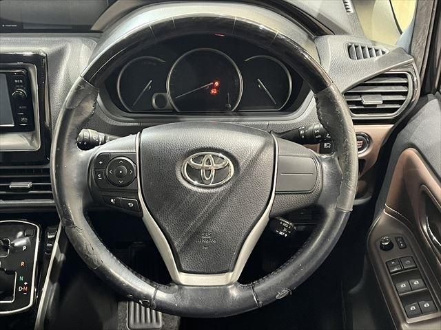 Toyota ESQUIRE 2015-06 190520-22