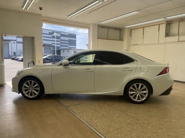 Lexus IS 2014-10 20757-7