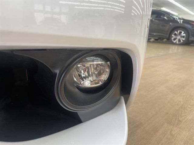 Lexus IS 2014-10 20757-10