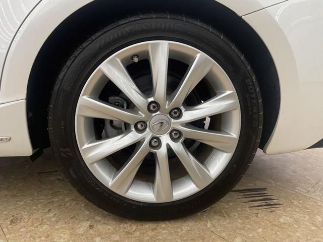 Lexus IS 2014-10 20757-16