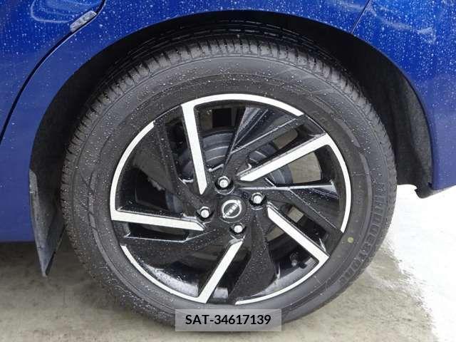 Nissan NOTE 2022-05 231748-12