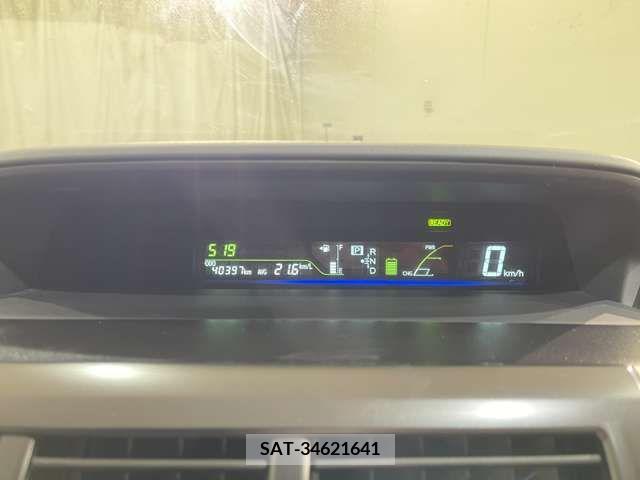 Toyota PRIUS ALPHA 2012-12 224782-14