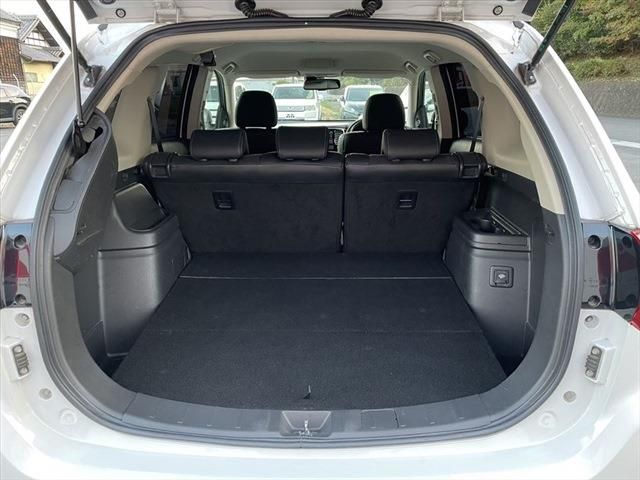 Mitsubishi OUTLANDER PHEV 2015-09 17545-23