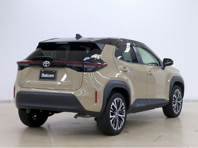 Toyota YARIS CROSS 2020-10 7604-1