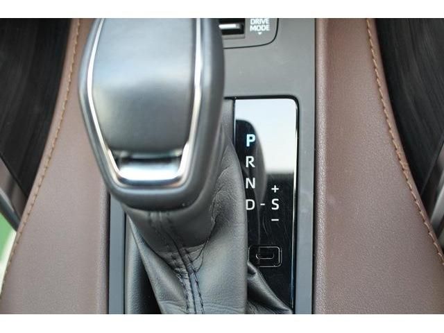Toyota HARRIER HYBRID 2021-01 7462-16