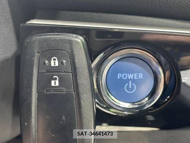 Toyota PRIUS 2019-10 282059-6