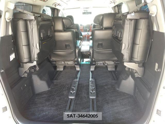 Toyota ALPHARD 2008-05 223037-17