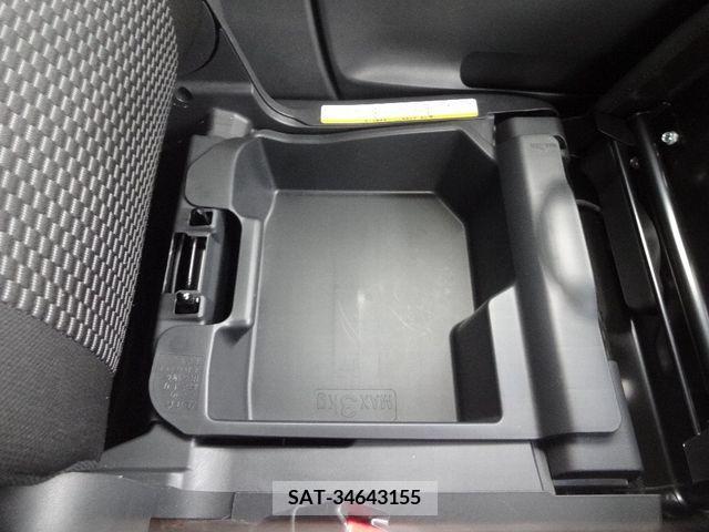 Daihatsu WAKE 2017-04 310586-22