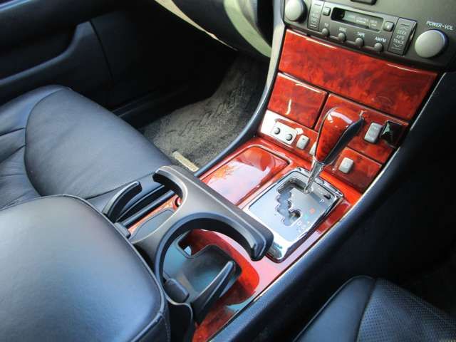 Toyota CELSIOR 2004-02 18212-18