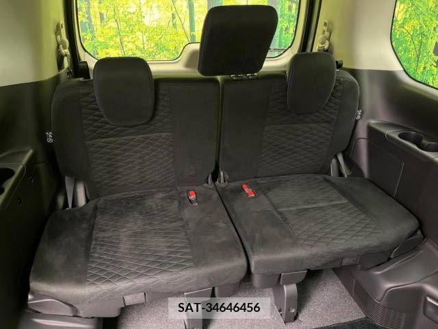 Nissan SERENA 2018-04 332359-10