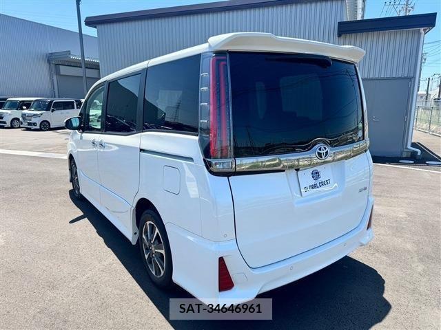 Toyota NOAH 2020-03 279534-7