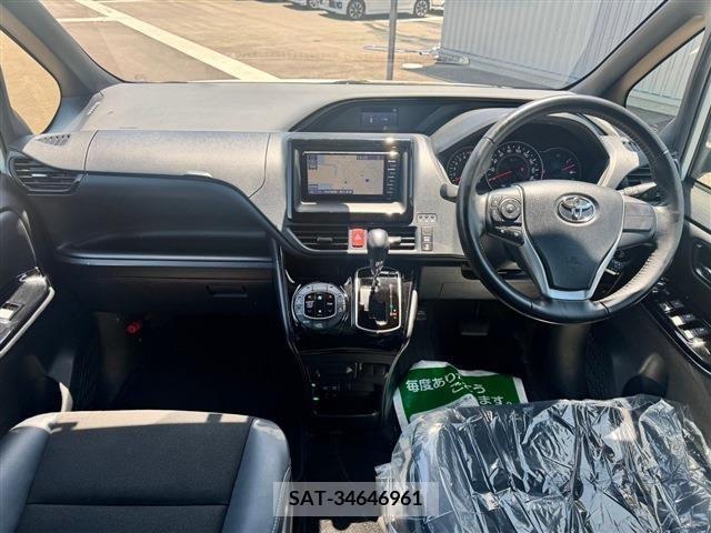 Toyota NOAH 2020-03 279534-18