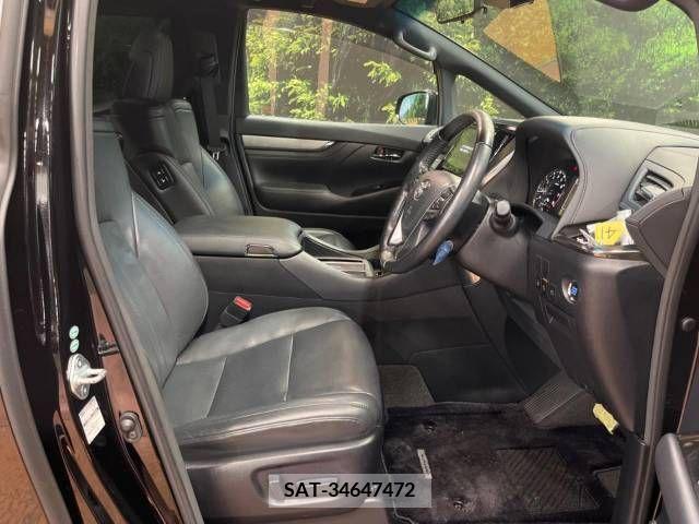 Toyota ALPHARD 2018-08 221436-8