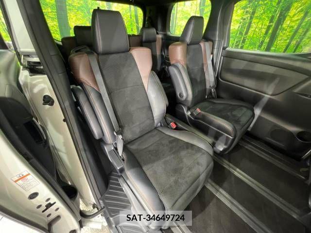 Toyota ALPHARD 2016-11 277412-9